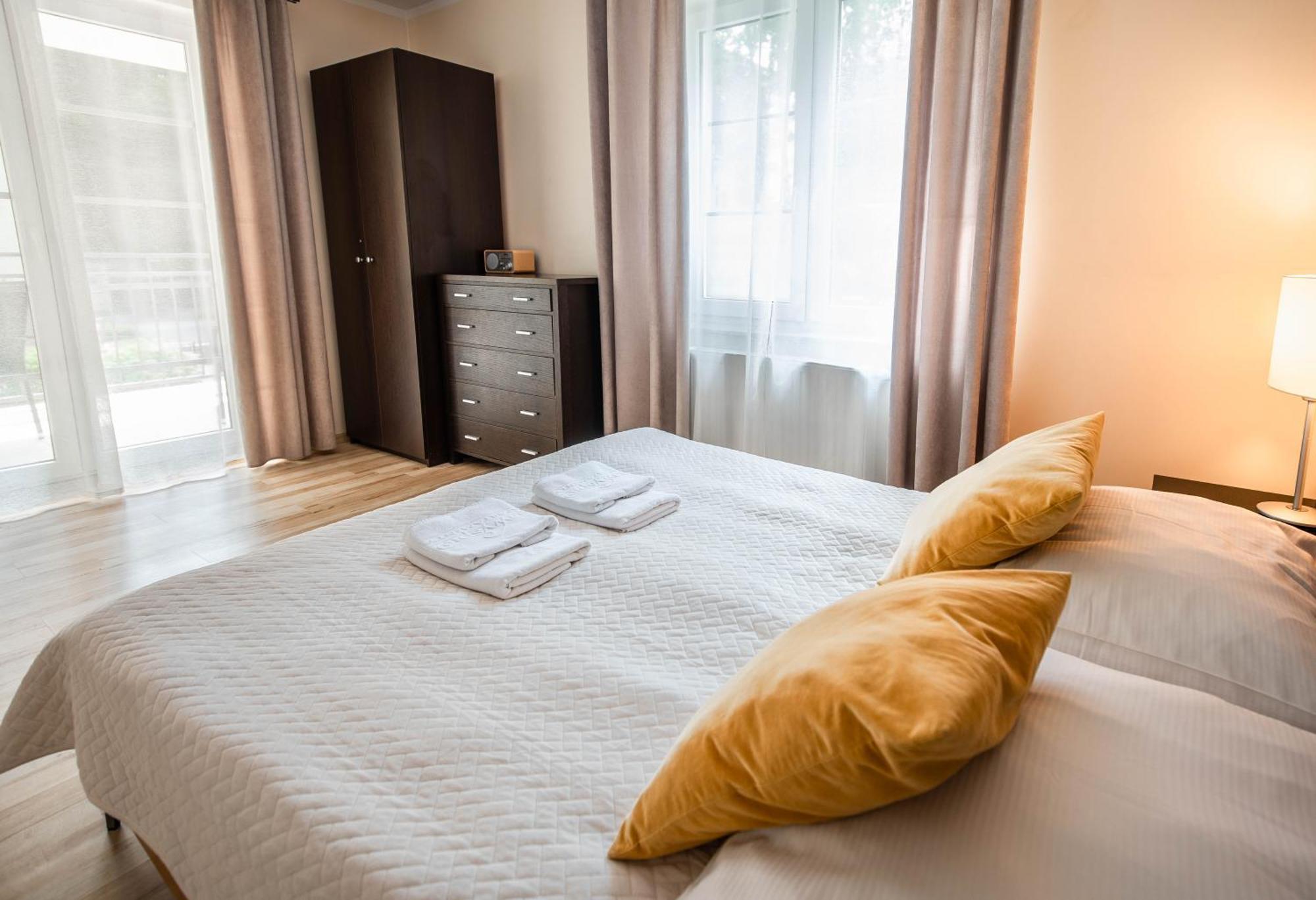 Apartamenty Na Wyspie - Villa Park - Parking Świnoujście Esterno foto